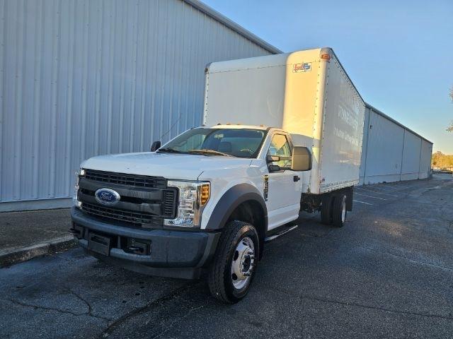 Ford Super Duty F-550 DRW XLT 2WD Reg Cab 145" WB 60" CA 2018