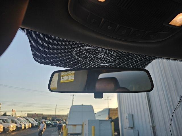 Ford Super Duty F-550 DRW XLT 2WD Reg Cab 145" WB 60" CA 2018