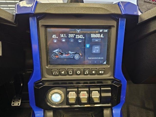 Polaris Slingshot  2021