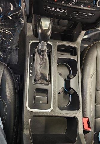 Ford Escape Titanium 4WD 2017