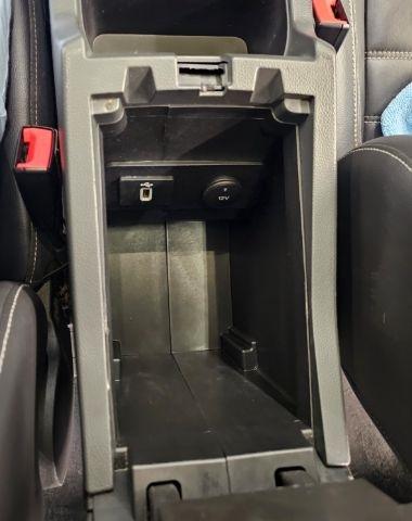 Ford Escape Titanium 4WD 2017