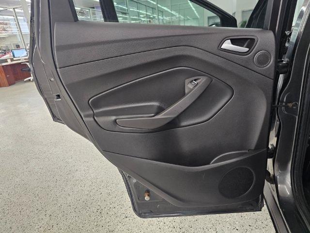 Ford Escape Titanium 4WD 2017