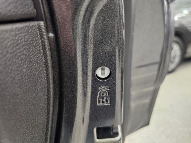 Ford Escape Titanium 4WD 2017