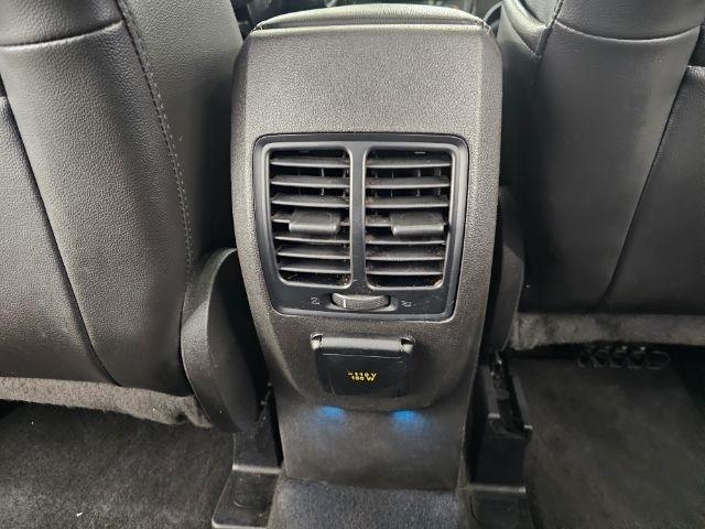 Ford Escape Titanium 4WD 2017