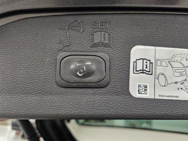 Ford Escape Titanium 4WD 2017