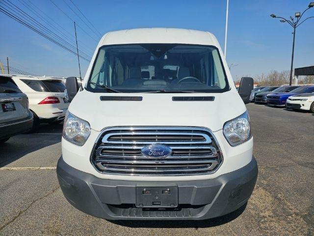 Ford Transit Passenger Wagon T-350 148" Med Roof XLT Sliding RH Dr 2018