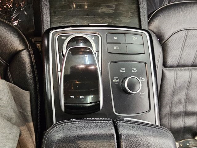 Mercedes-Benz GLE GLE 350 4MATIC SUV 2017 Mercedes-Benz GLE GLE 350 4MATIC SUV 2017