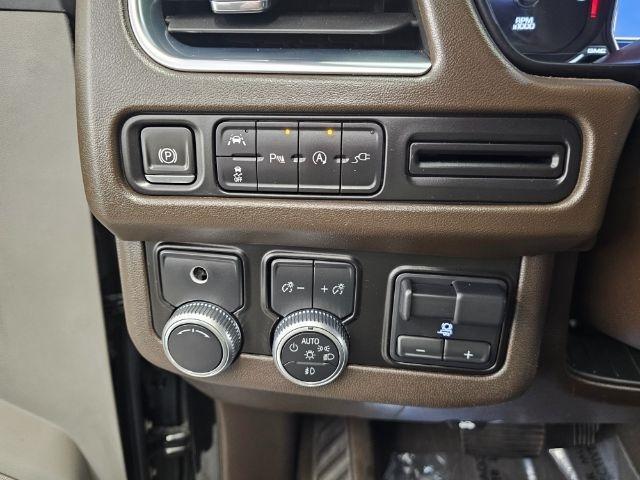 GMC Yukon XL 2WD 4dr SLT 2021