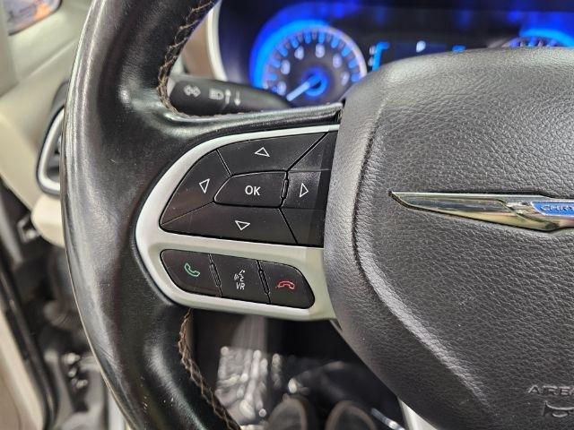 Chrysler Pacifica Touring-L FWD 2017