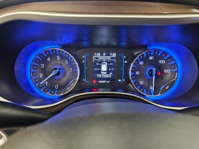 Chrysler Pacifica Touring-L FWD 2017