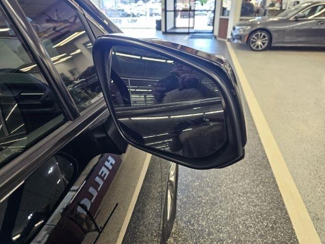 Toyota Sienna LE AWD 8-Passenger (Natl) 2022