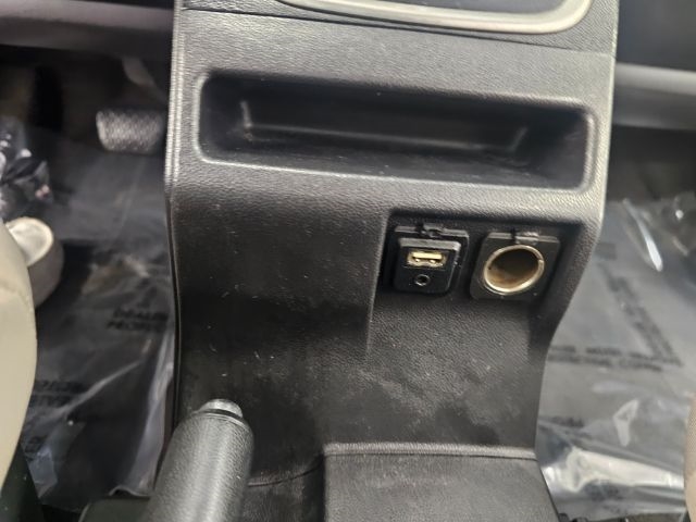 Mazda MAZDA5 4dr Wgn Auto Sport 2015