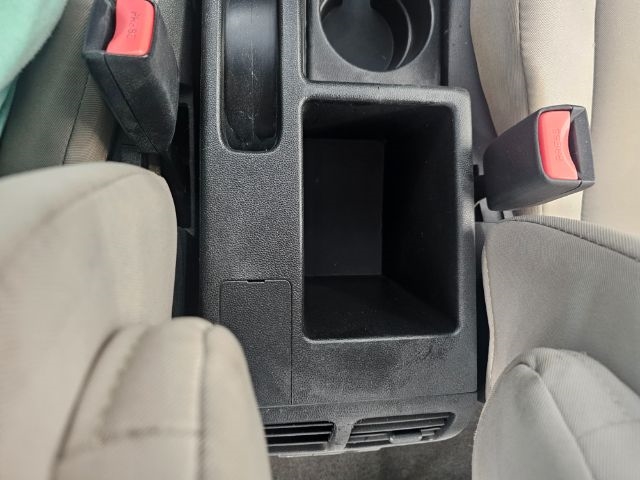 Mazda MAZDA5 4dr Wgn Auto Sport 2015