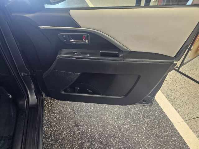 Mazda MAZDA5 4dr Wgn Auto Sport 2015