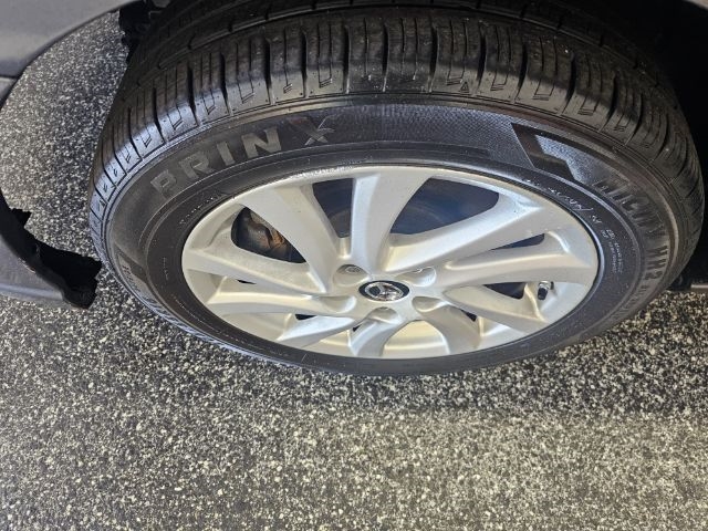 Mazda MAZDA5 4dr Wgn Auto Sport 2015