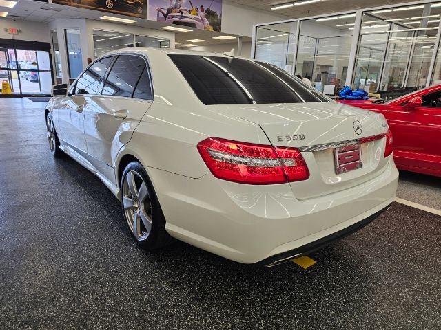 Mercedes-Benz E-Class 4dr Sdn E 350 Sport 4MATIC 2010 Mercedes-Benz E-Class 4dr Sdn E 350 Sport 4MATIC 2010
