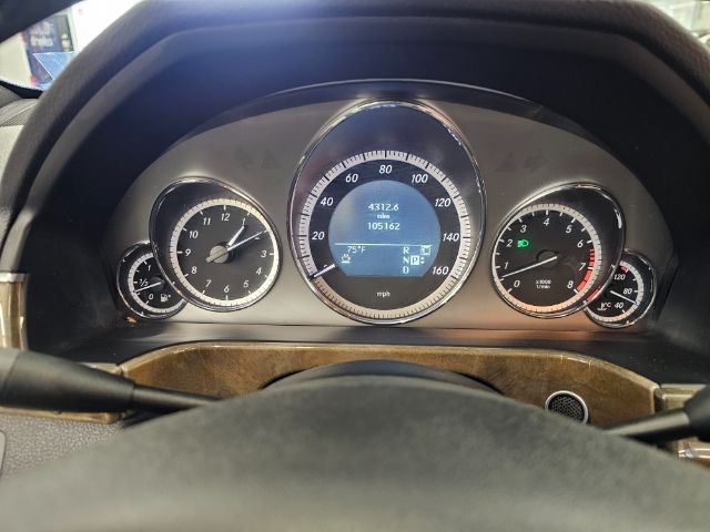 Mercedes-Benz E-Class 4dr Sdn E 350 Sport 4MATIC 2010 Mercedes-Benz E-Class 4dr Sdn E 350 Sport 4MATIC 2010