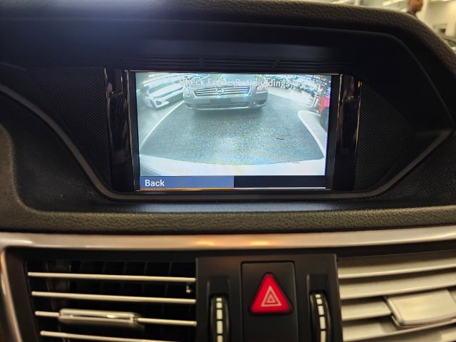 Mercedes-Benz E-Class 4dr Sdn E 350 Sport 4MATIC 2010 Mercedes-Benz E-Class 4dr Sdn E 350 Sport 4MATIC 2010