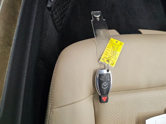 Mercedes-Benz E-Class 4dr Sdn E 350 Sport 4MATIC 2010 Mercedes-Benz E-Class 4dr Sdn E 350 Sport 4MATIC 2010