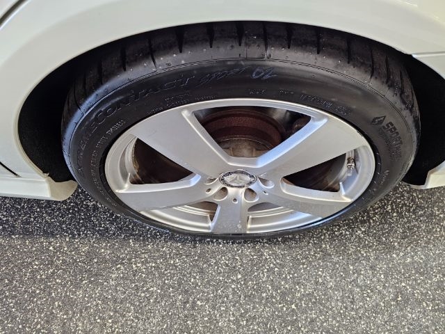 Mercedes-Benz E-Class 4dr Sdn E 350 Sport 4MATIC 2010 Mercedes-Benz E-Class 4dr Sdn E 350 Sport 4MATIC 2010