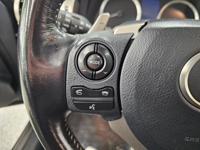 Lexus IS 300 4dr Sdn AWD 2016