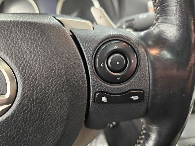 Lexus IS 300 4dr Sdn AWD 2016