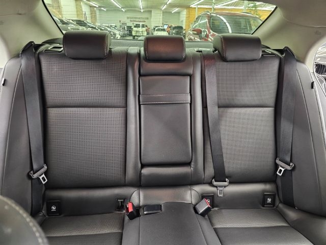 Lexus IS 300 4dr Sdn AWD 2016