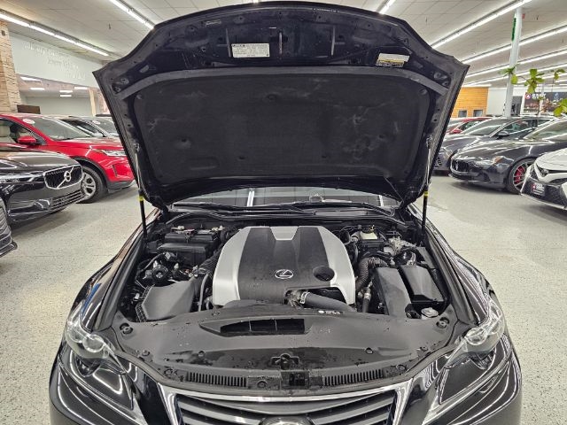 Lexus IS 300 4dr Sdn AWD 2016