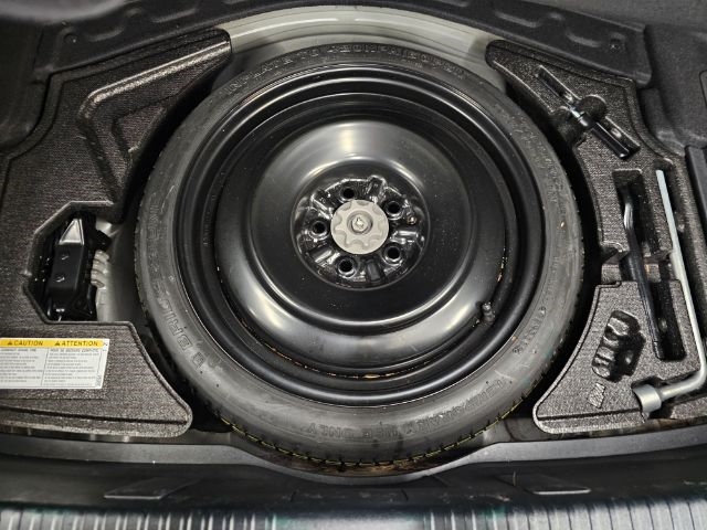 Lexus IS 300 4dr Sdn AWD 2016