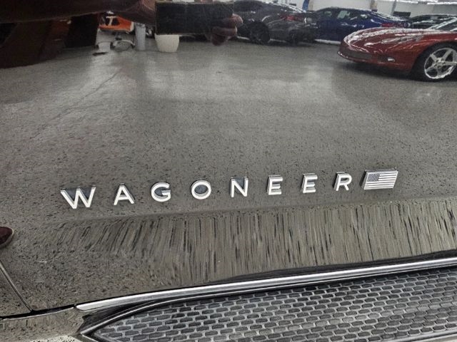 2023 Jeep Wagoneer L Series II photo 42