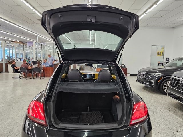 Volkswagen Beetle Coupe 2dr Auto 1.8T Dune 2016