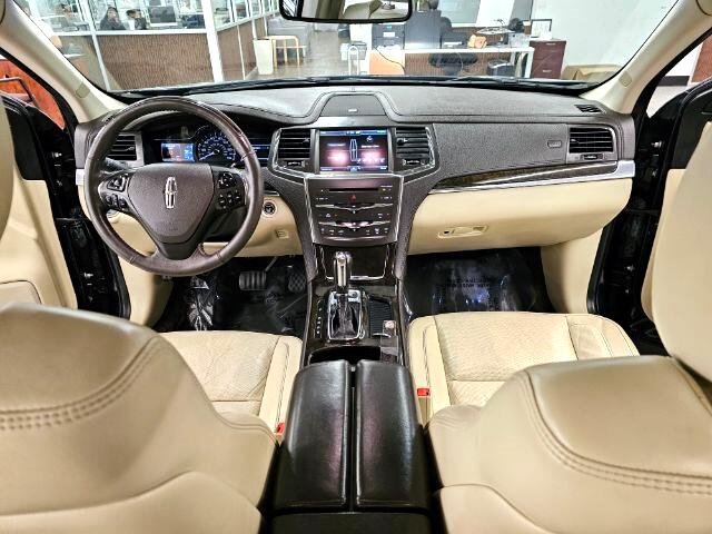 2014 Lincoln MKS photo 9