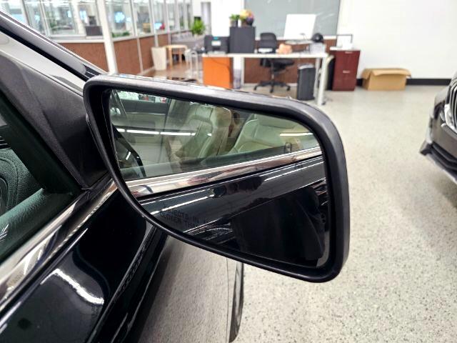 2014 Lincoln MKS photo 31