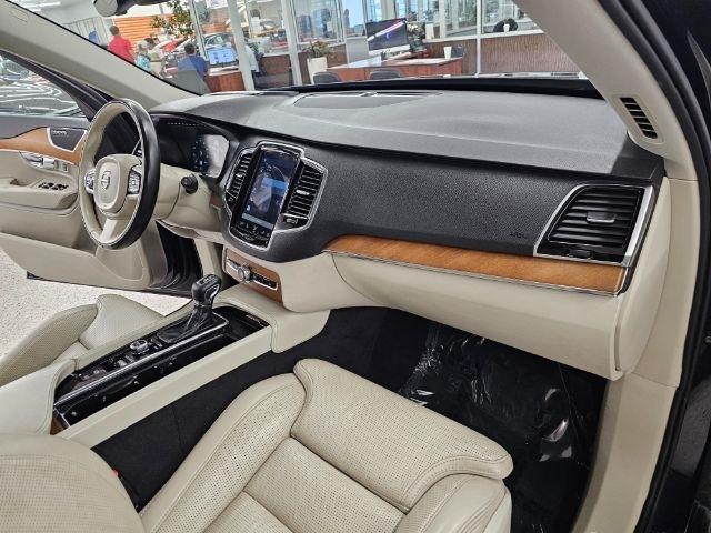 Volvo XC90 T6 AWD 7-Passenger Inscription 2017