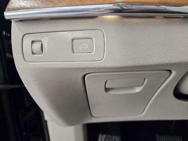 Volvo XC90 T6 AWD 7-Passenger Inscription 2017