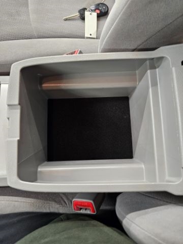 Toyota Highlander FWD 4dr I4 (Natl) 2013