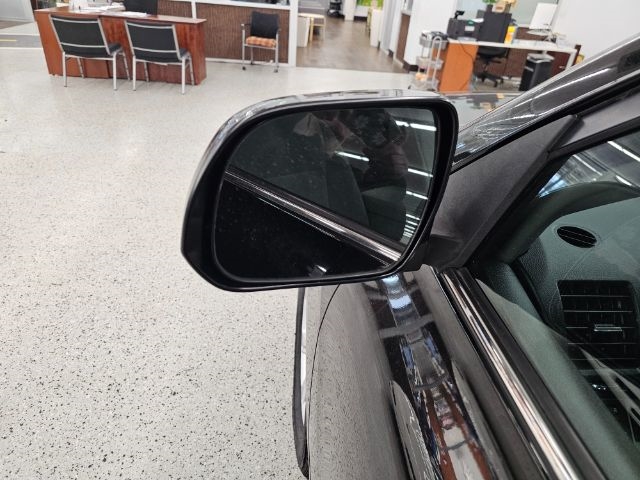 Toyota Highlander FWD 4dr I4 (Natl) 2013