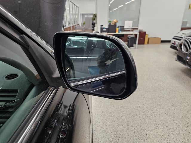 Toyota Highlander FWD 4dr I4 (Natl) 2013