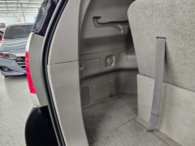 Toyota Highlander FWD 4dr I4 (Natl) 2013