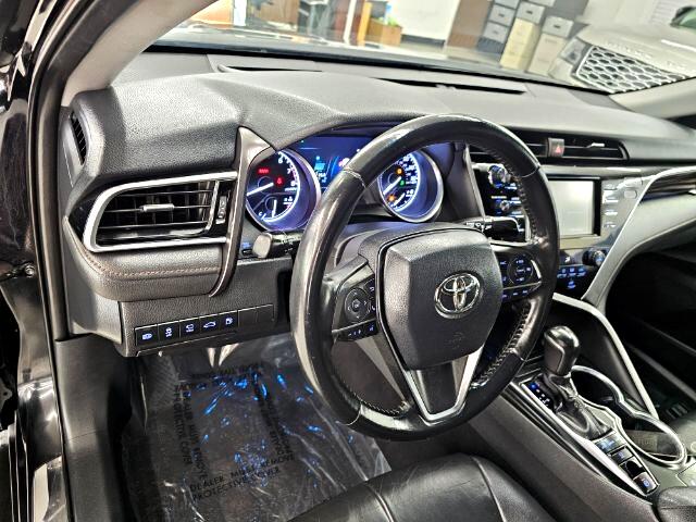 2018 Toyota Camry LE photo 7