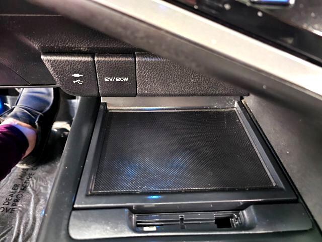 2018 Toyota Camry LE photo 18