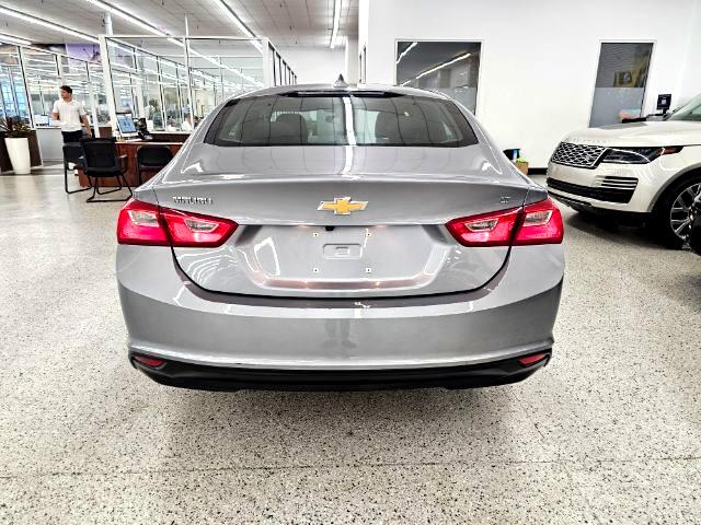 2023 Chevrolet Malibu 1LT photo 3