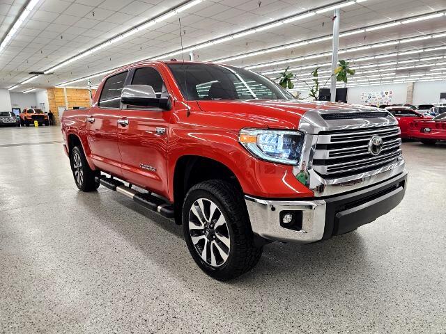 2018 Toyota Tundra SR5 CrewMax photo 3