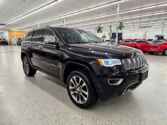2018 Jeep Grand Cherokee Overland photo 2
