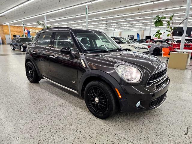 2015 Mini Countryman S ALL4 photo 2