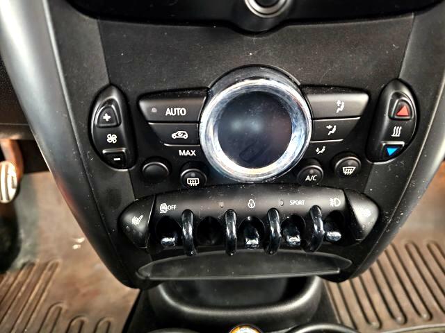 2015 Mini Countryman S ALL4 photo 12