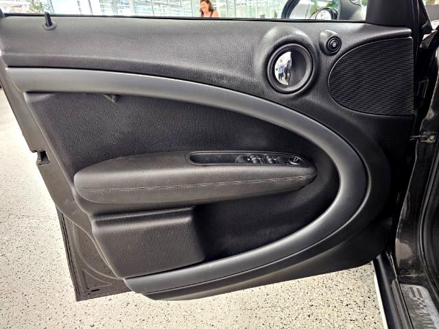 2015 Mini Countryman S ALL4 photo 15