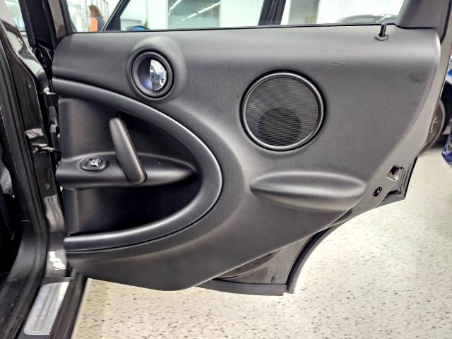 2015 Mini Countryman S ALL4 photo 18