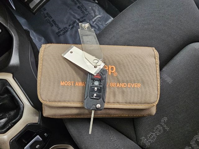 Jeep Renegade FWD 4dr Latitude 2016