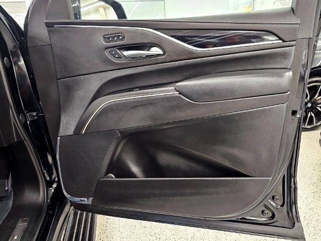 Cadillac Escalade 4WD 4dr Sport 2023